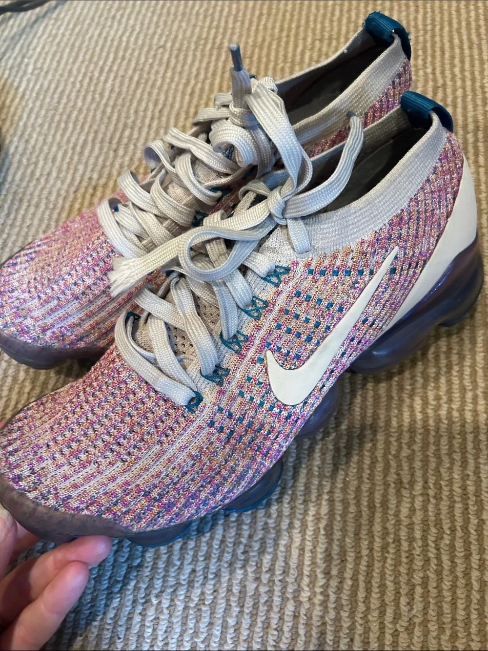 Nike Women's Multicolor Flyknit Athletic Shoes vapor max  size 8.5